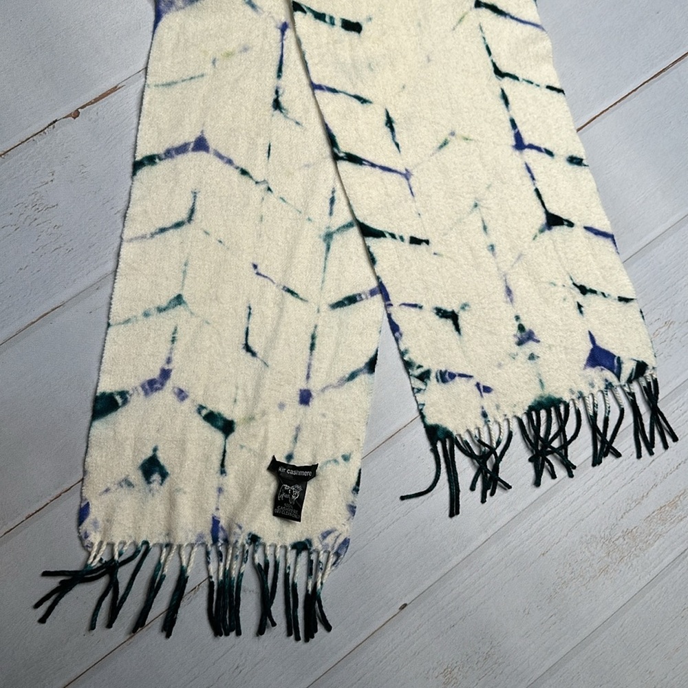 Cashmere scarf hand dyed blue and green - Picture 6 of 13